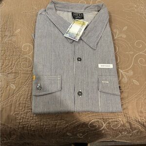 Men's Black and White Striped Shirt